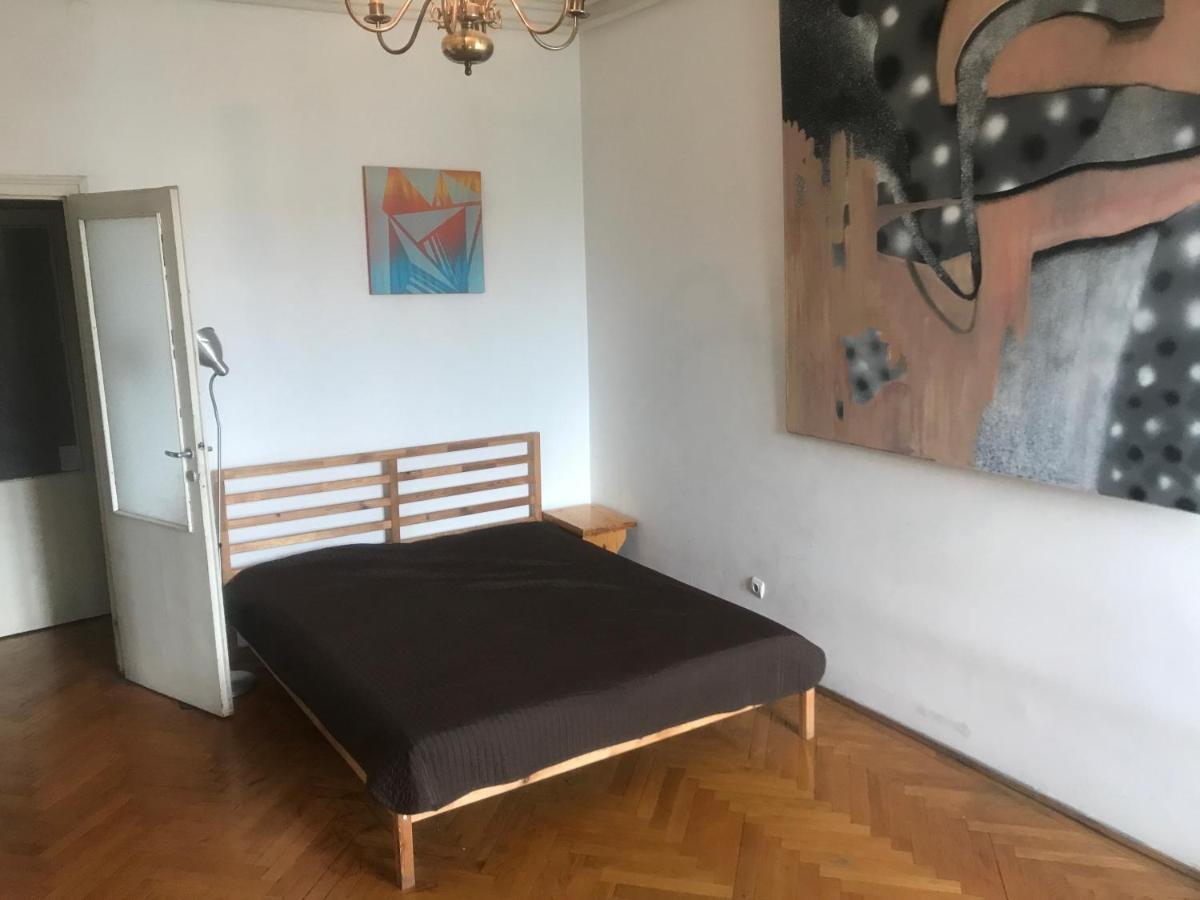 Spacious In The Center Apartamento *